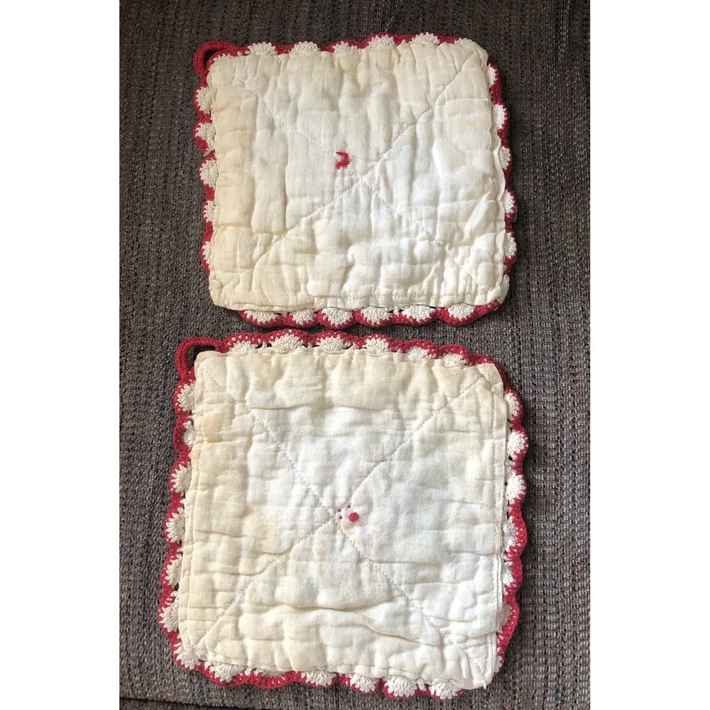 Vintage  Pot Holders Crocheted Red Rose & Ivory LOT OF 2 RETRO KITCHEN